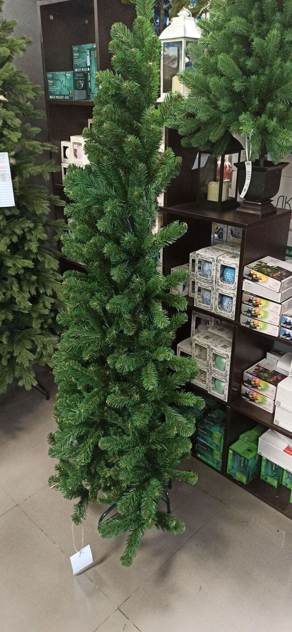 Ель половинка / угловая «Эльза» (пвх) 210 см / 2.1 м