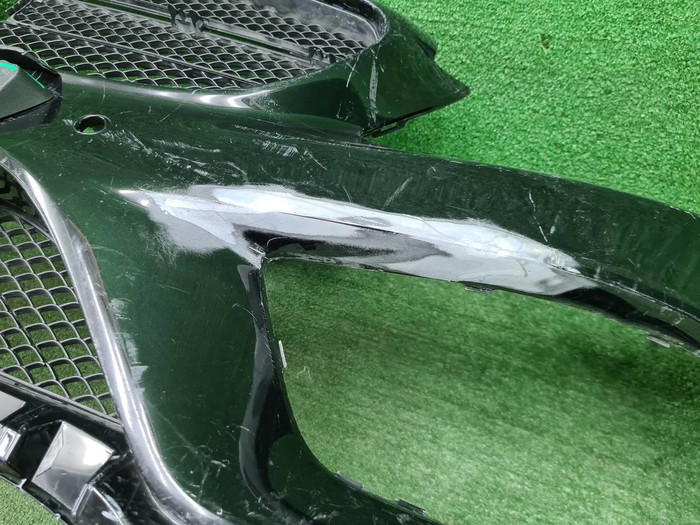 Бампер передний Mercedes C W205 (2014-2018) AMG