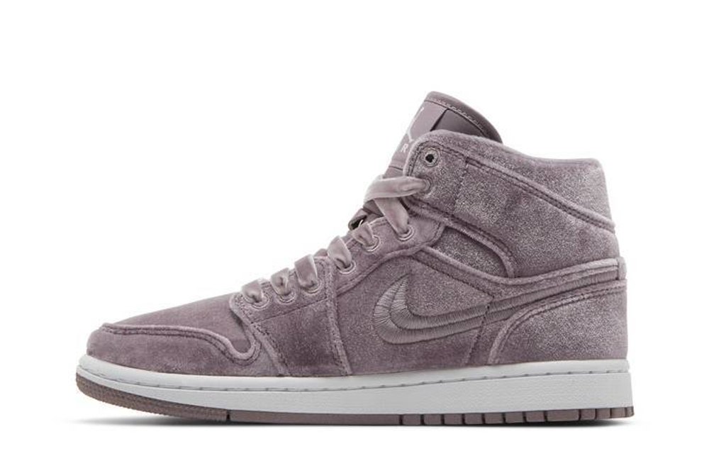Кроссовки Jordan Air Jordan 1 Mid "Purple Velvet" (Женская размерная сетка)