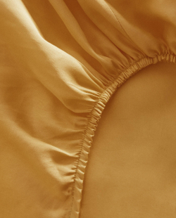 Zara Home - Атласная простыня с эластичной лентой, высота 40 см (300 нитей), горчичный, 160х200х40 см