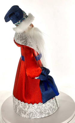 Фарфоровая кукла коллекционная  Дед Мороз c мешком подарков. Новогодняя игрушка под ёлку ручной работы