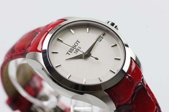 Женские часы Tissot T035.210.16.011.01