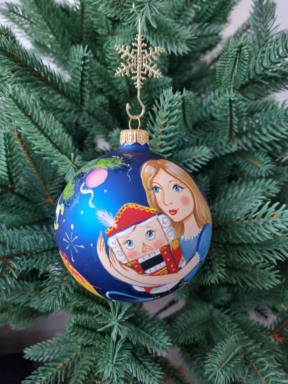 Шар стеклянный "Щелкунчик"