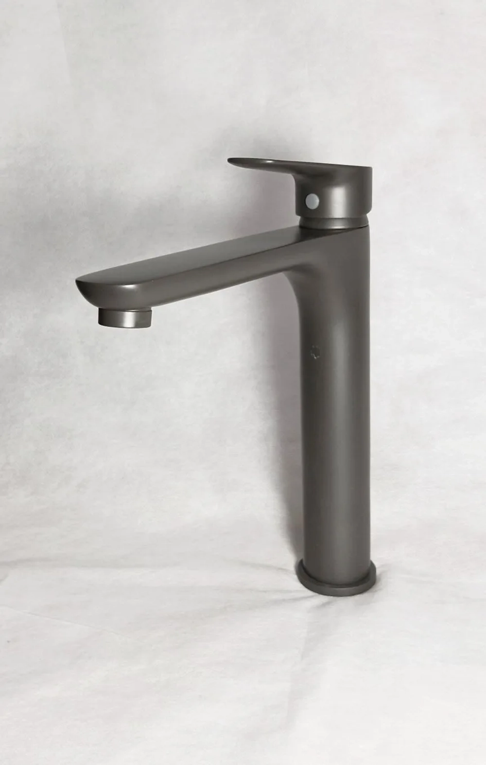 Смеситель Sanday умывальник,латунь,тёмно серый графит,картридж D35,гайка 34921-26