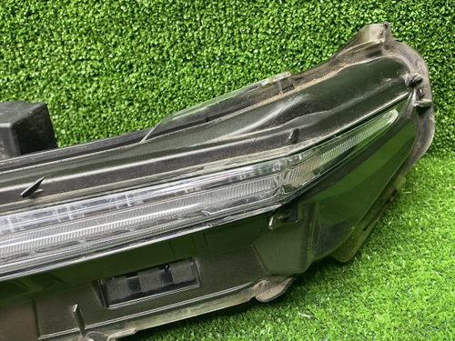 Битый ДХО левый Lexus NX 1 17-21 LED Динамический