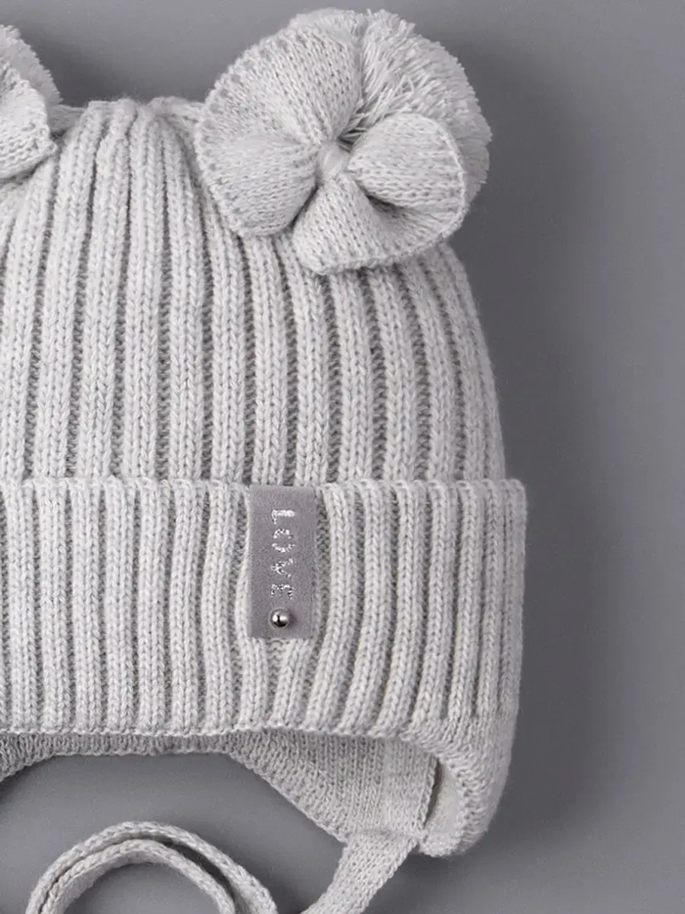 Шапка вязаная демисезонная для девочки