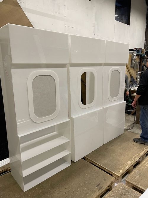 Имитация части самолёта для выставки