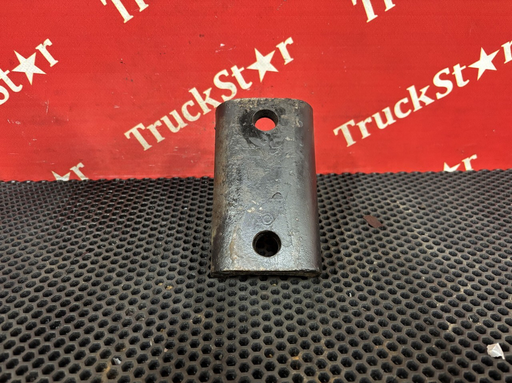 Кронштейн заднего стабилизатора