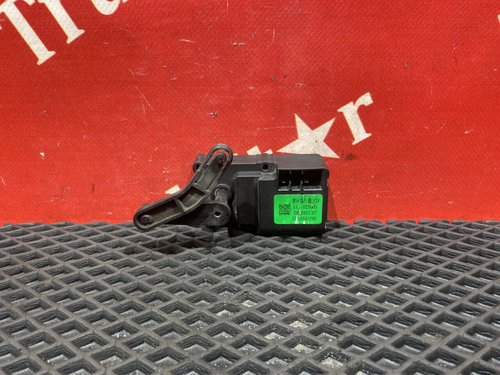 Моторчик  заслонок отопителя 2023г