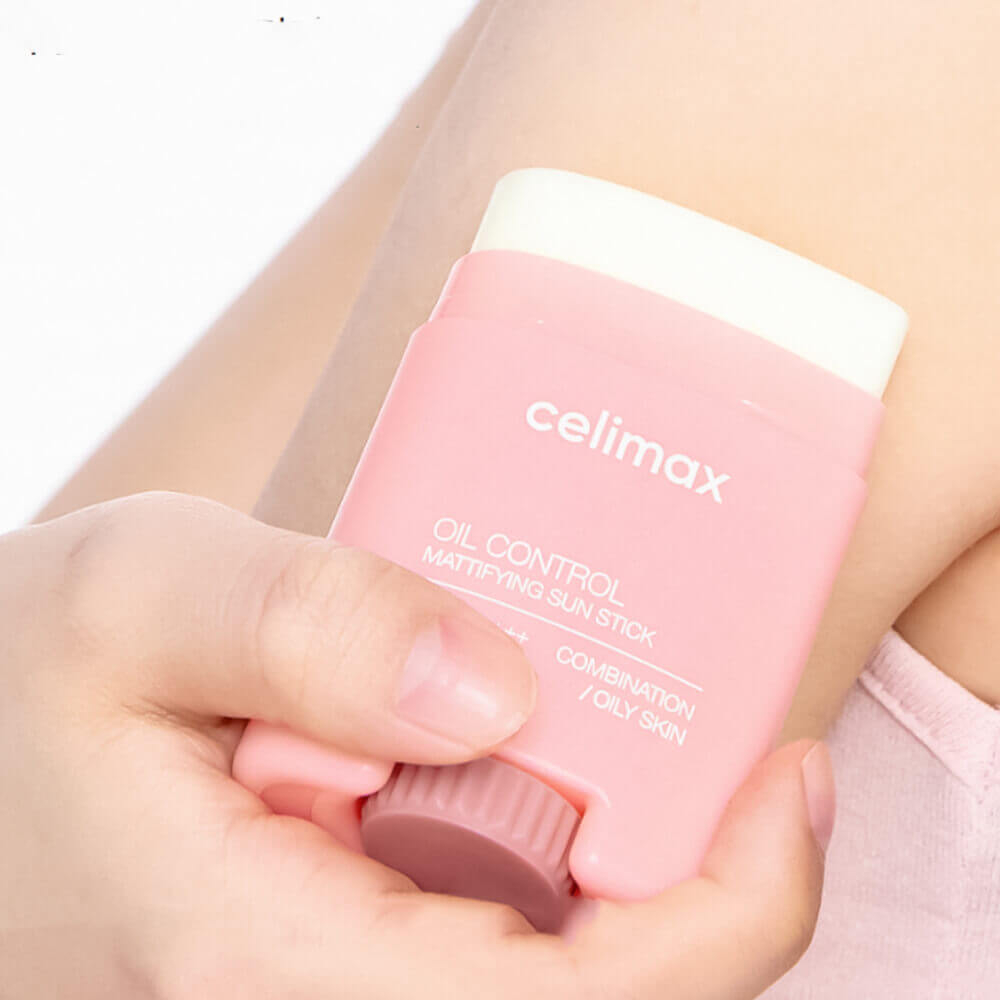 Солнцезащитный стик для жирной кожи Celimax Oil Control Mattifying Sun Stick SPF50+ PA++++