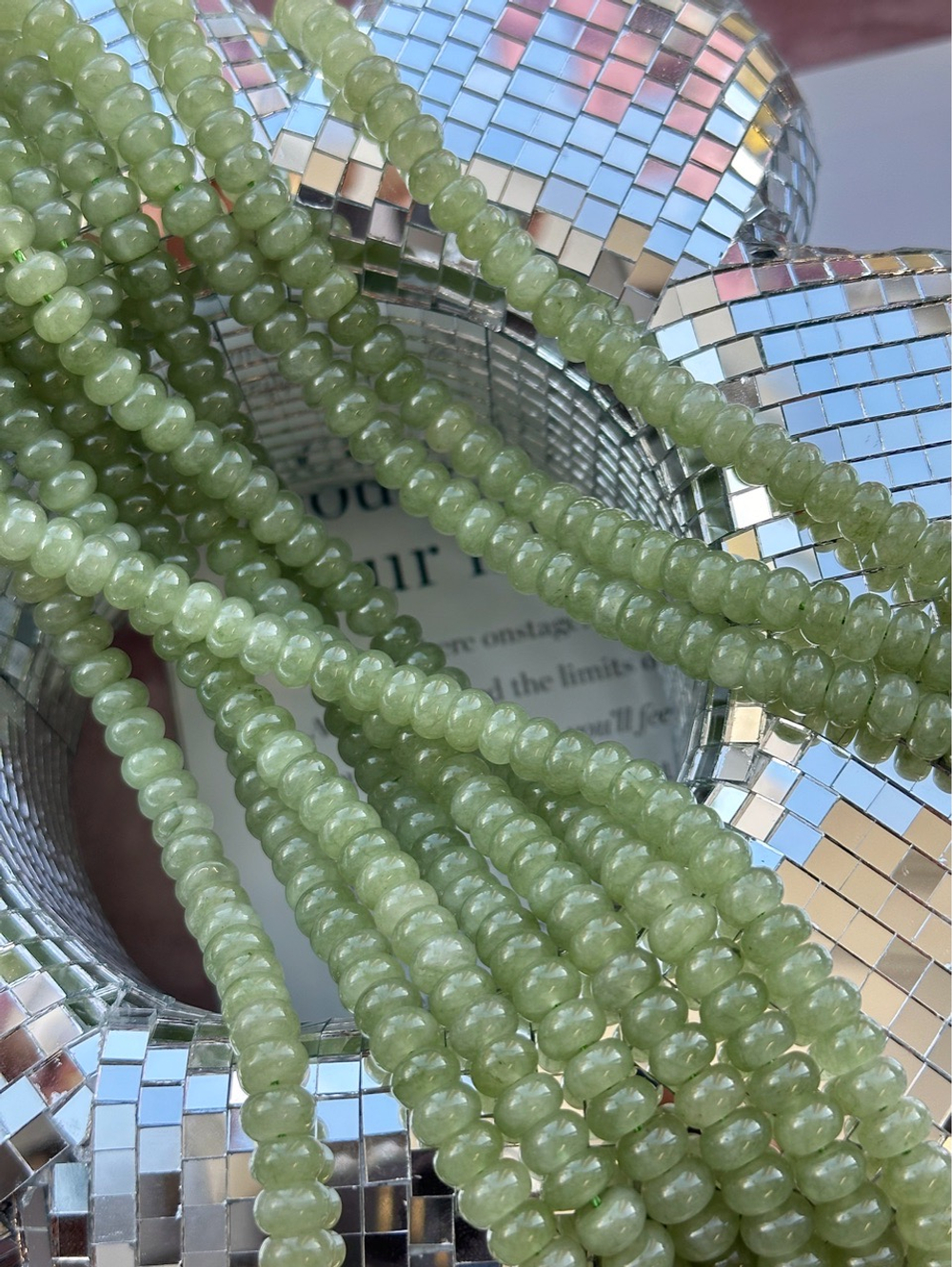 Нить бусин из кварца 8мм, рондель