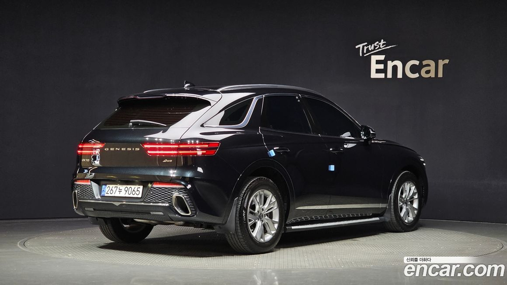 Genesis GV70 2.5T Бензин AWD (06.2021)