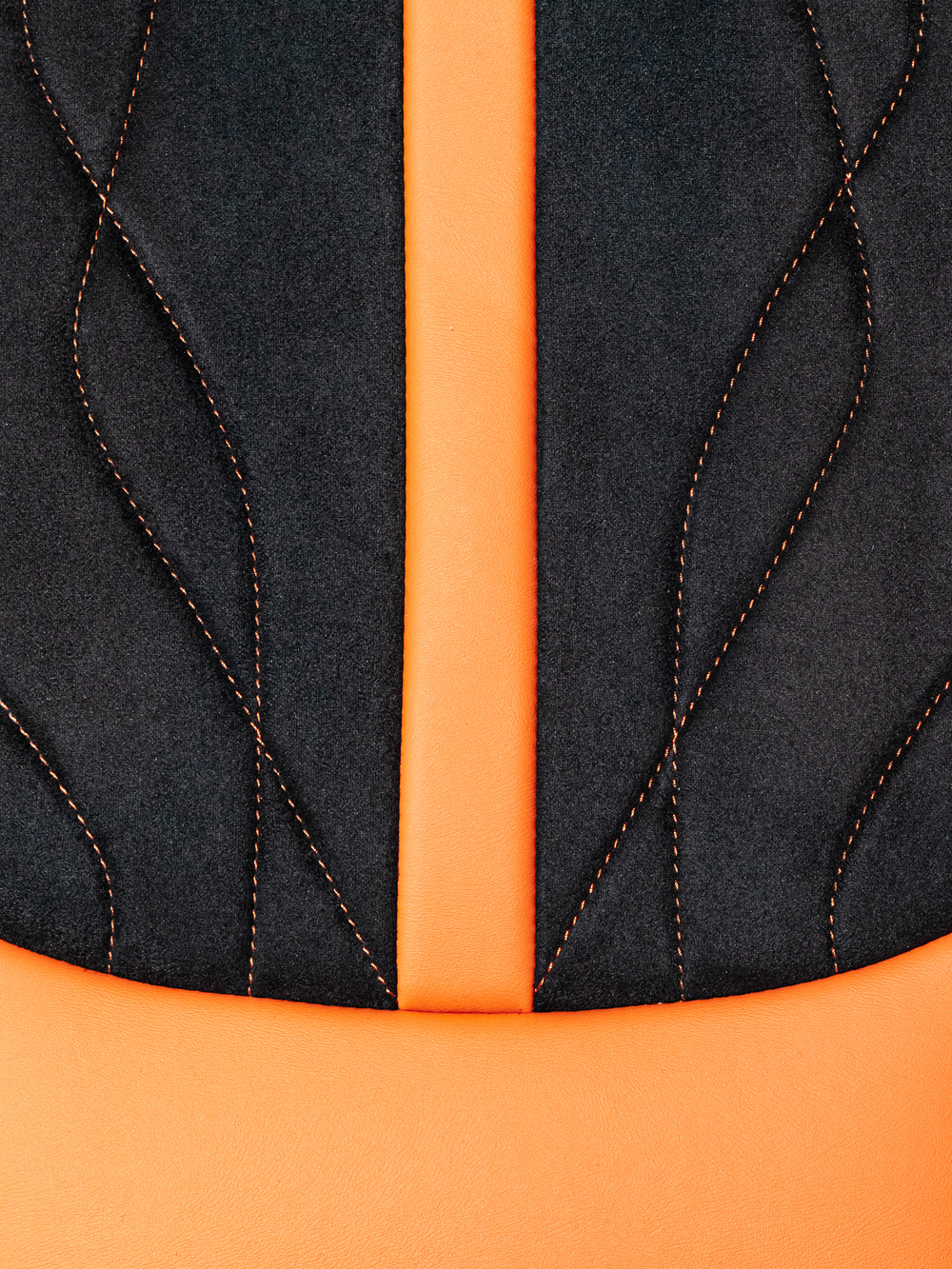 Чехлы Люкс DAF XF 106 (экокожа, оранжевый, черная вставка)