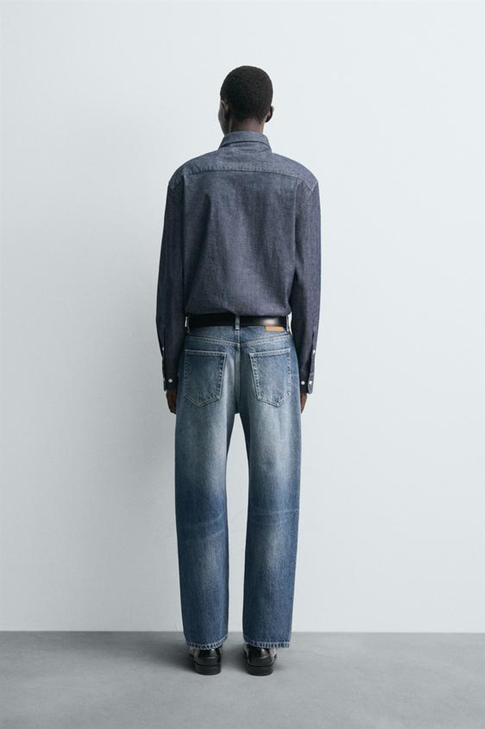 ZARA ДЖИНСЫ STRAIGHT ДЛИНОЙ ДО ЩИКОЛОТКИ, ВЫЦВЕТШИЙ СИНИЙ