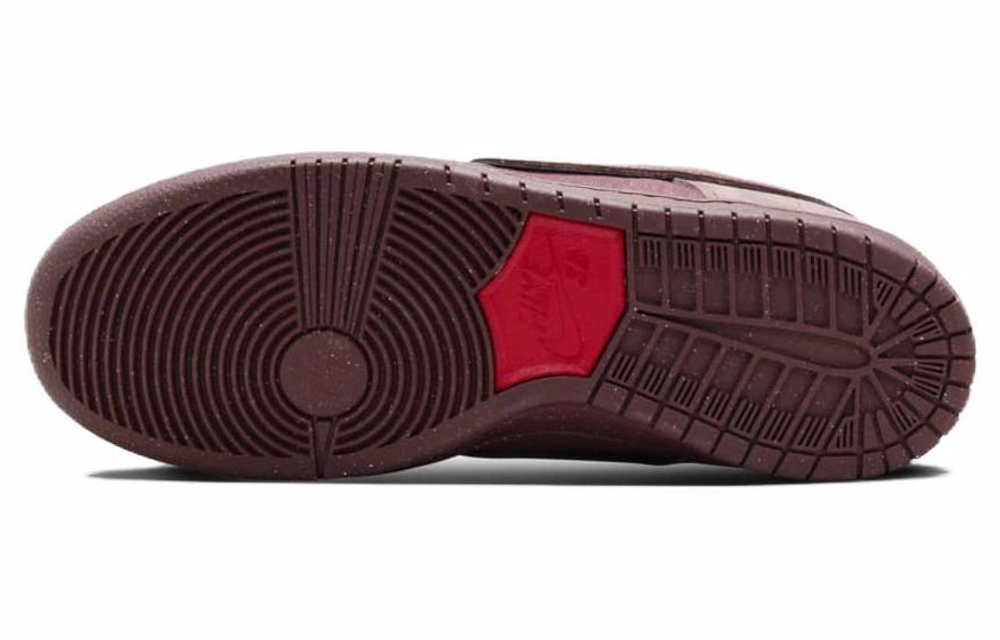 Кроссовки Nike Dunk Sb "Burgundy Crush" Valentines "Love Found"