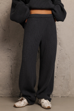 Брюки вязаные