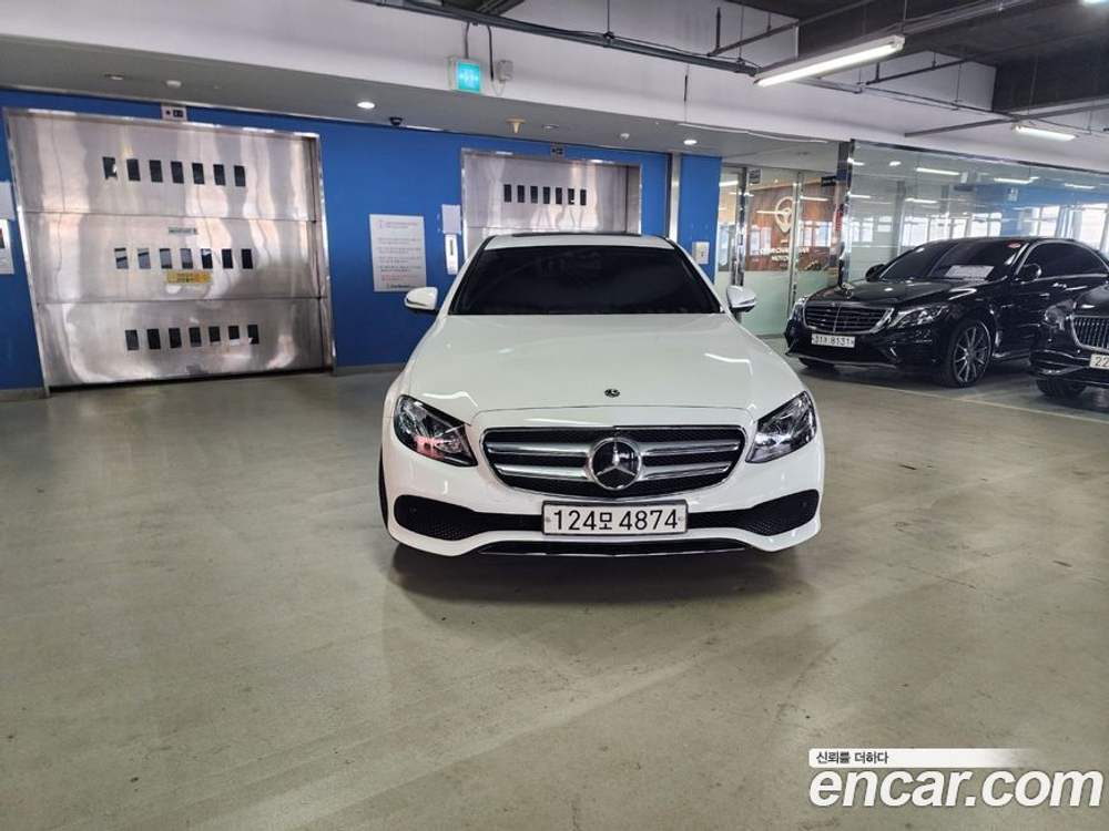 Mercedes-Benz E-Class W213 E300 Avangarde (06.2020)