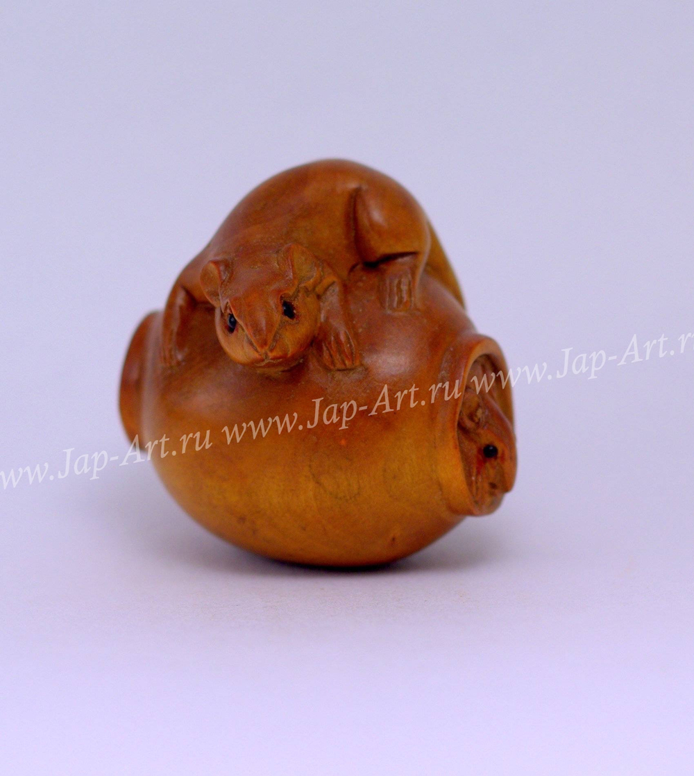 Нэцкэ Две мыши и котелок