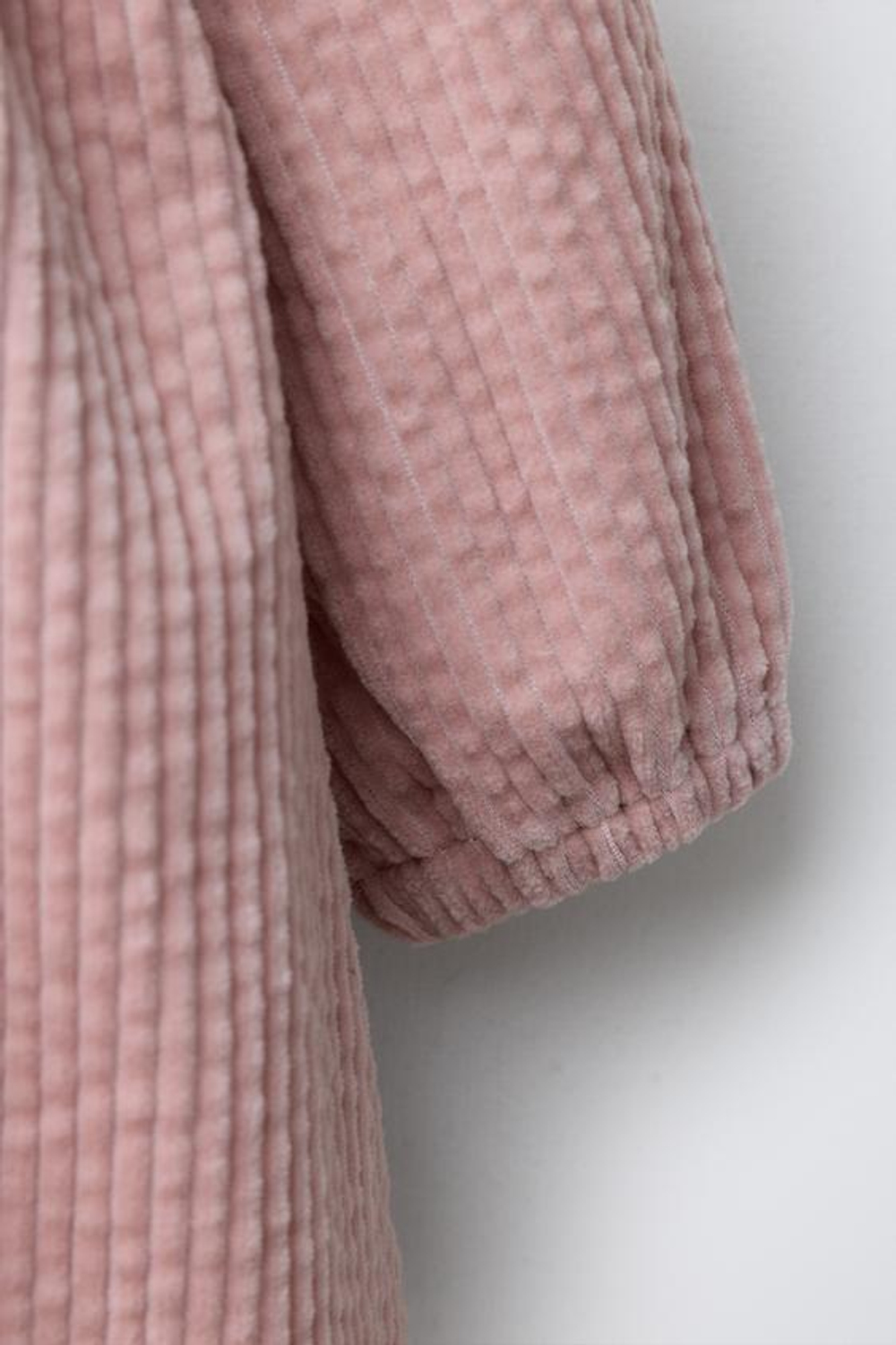 ZARA ПЛАТЬЕ ИЗ ПЛОТНОГО ВЕЛЬВЕТА, РОЗОВЫЙ