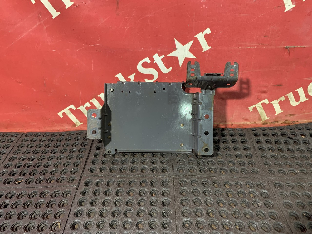 Кронштейн блока предохранителей