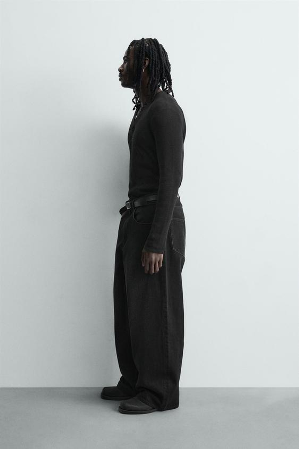 ZARA ДЖИНСЫ BAGGY FIT С РАЗРЕЗАМИ, ЧЕРНЫЙ