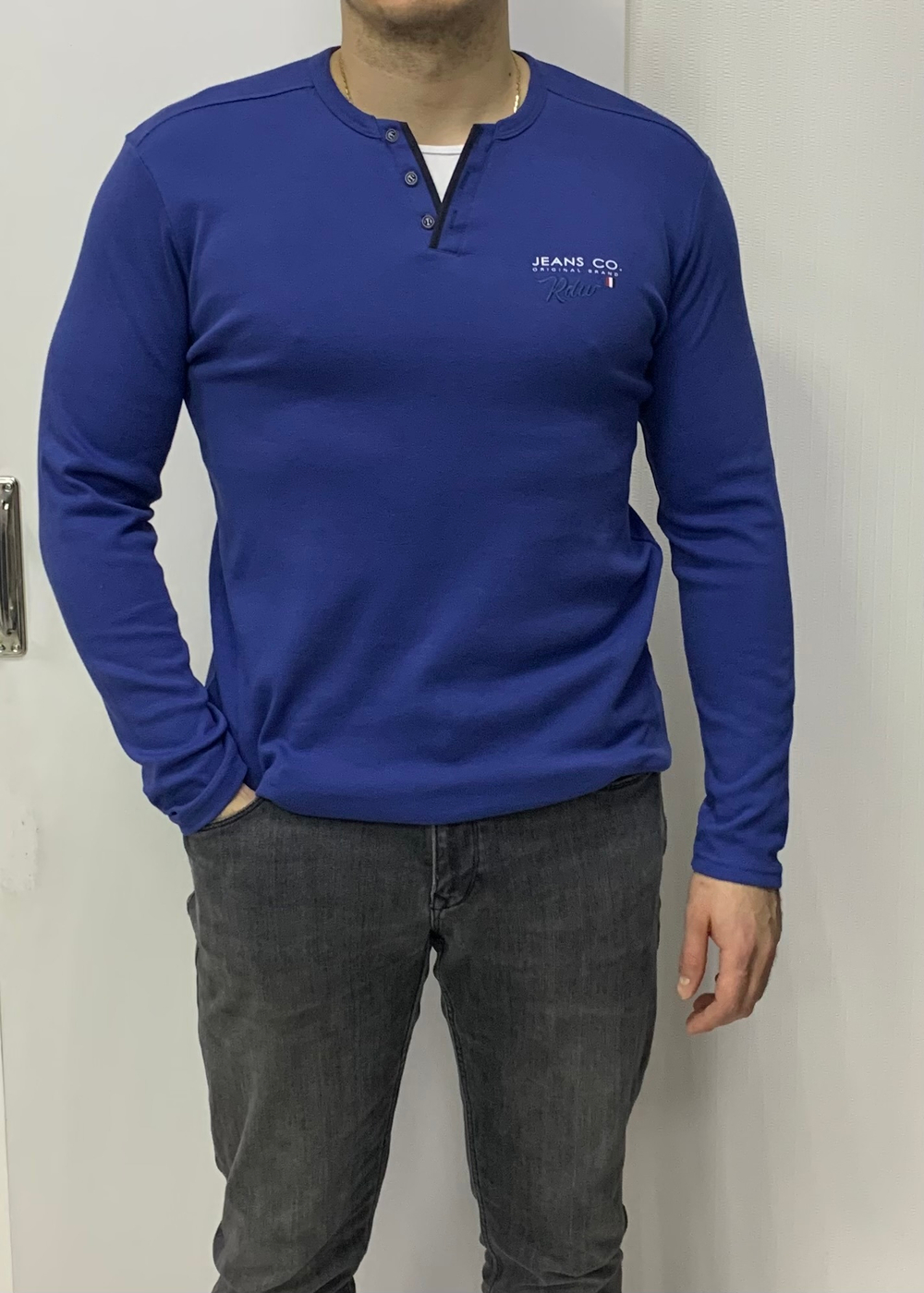 Мужской джемпер-толстовка с белой отделкой