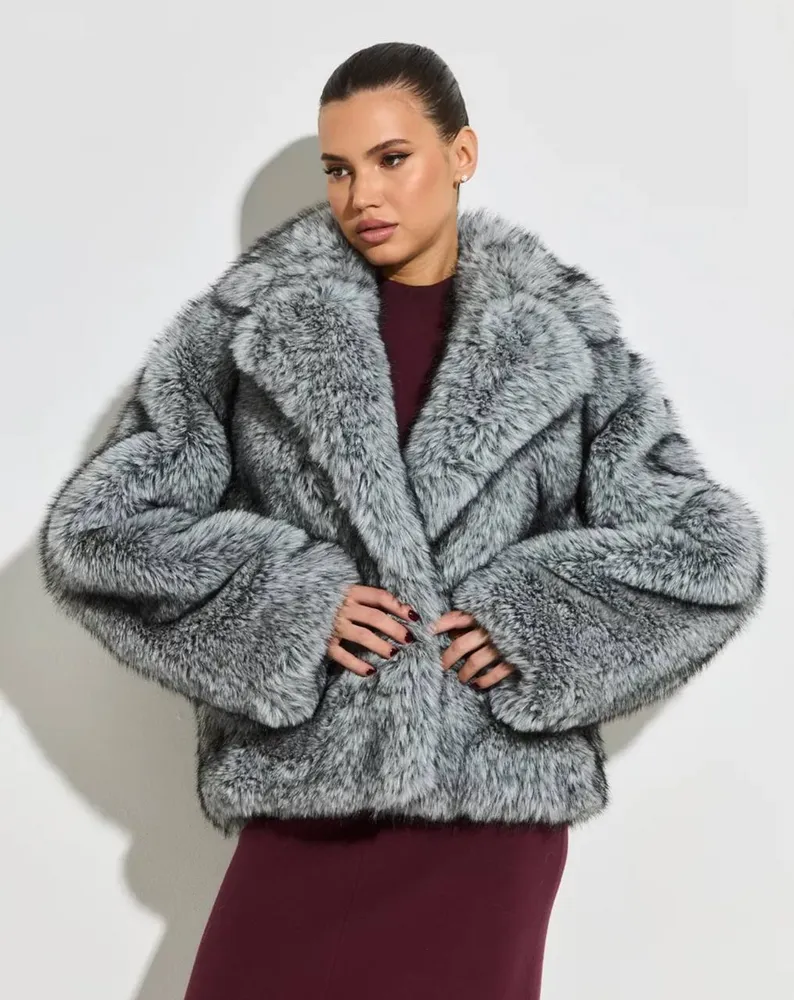 Шуба 50344603 Fabrika