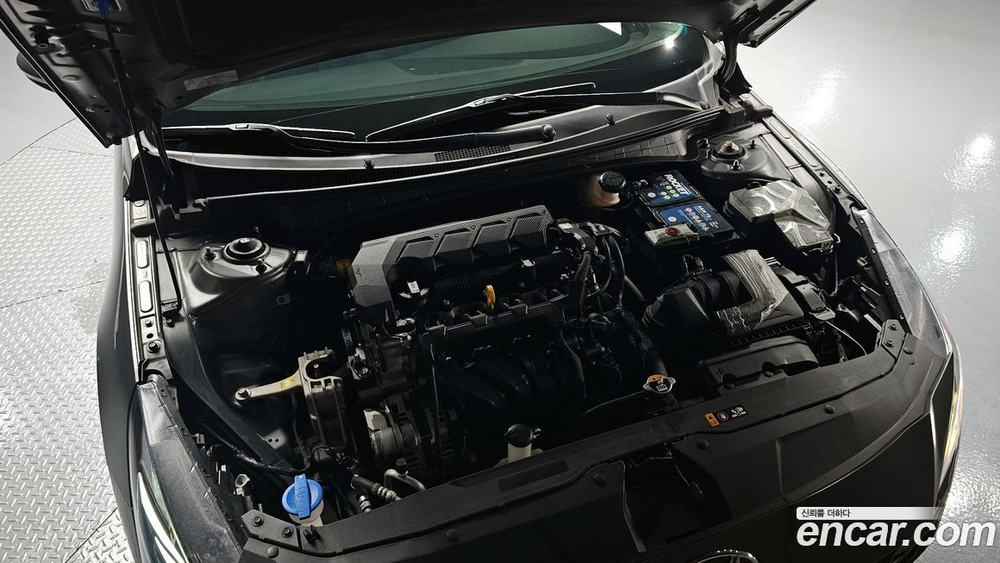 Hyundai Avante (CN7) 1.6 (07.2021)