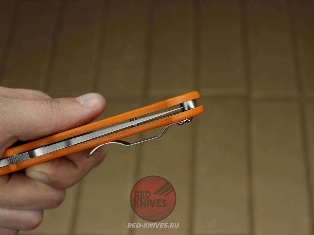Нож Spyderco Paramilitary 2 Orange-Satin C81GPOR