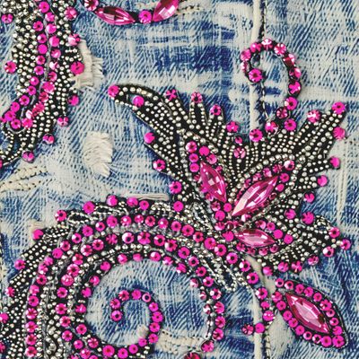 Деним и стразы