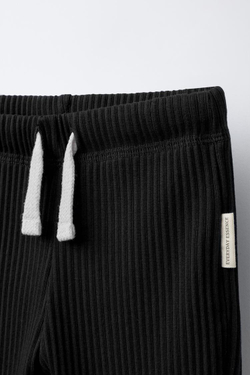 ZARA ОДНОТОННЫЕ ЛЕГИНСЫ С НАШИВКОЙ, ЧЕРНЫЙ