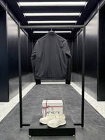 Ветровка & Безрукавка Moncler