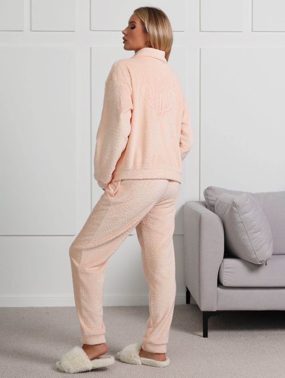 Костюм Лео-2 Виотекс ПЕРСИКОВЫЙ