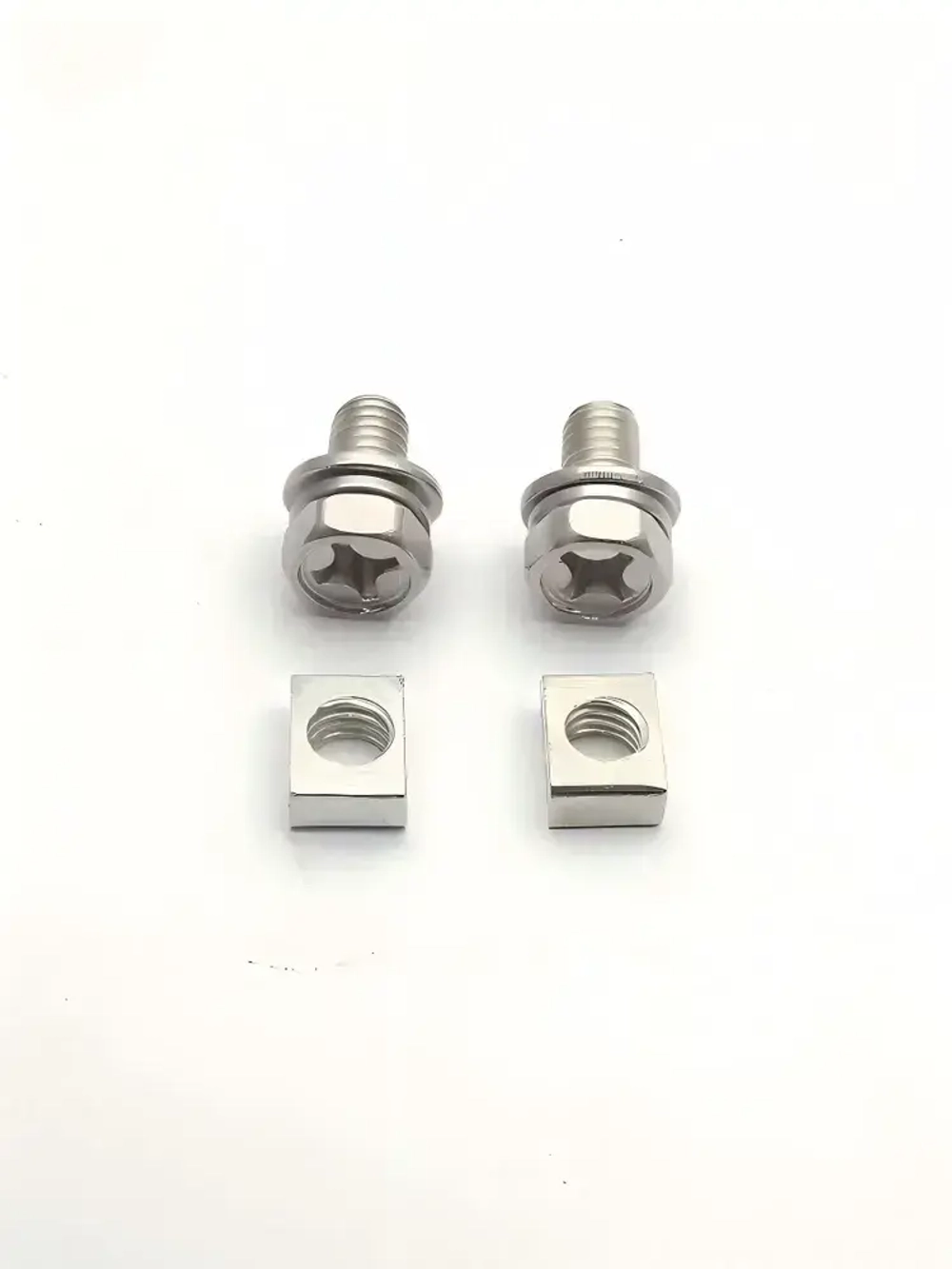 Набор шурупов 5 x 10 мм 2 шт.