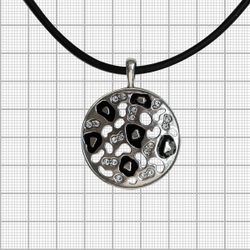 "Хайра" подвеска в серебряном покрытии из коллекции "Дикие кошки" от Jenavi с замком карабин