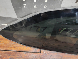 Стекло багажника правое Toyota Highlander 4 (U70) 19-нв Б/У Оригинал 627100E200