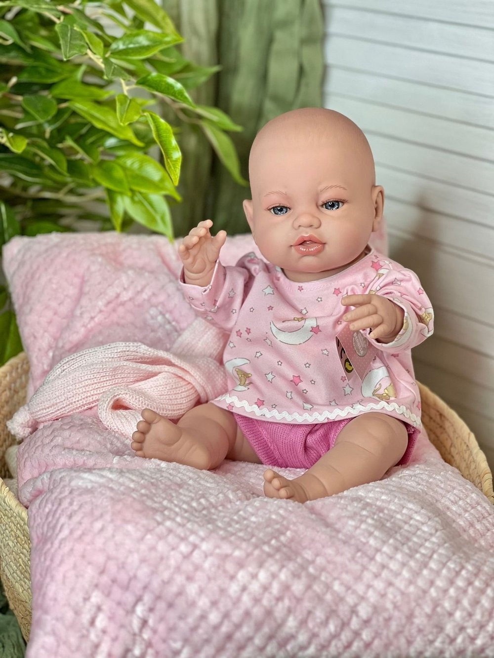 Кукла Berbesa 42см RECIEN NACIDO с подушкой в пакете (5115RK)