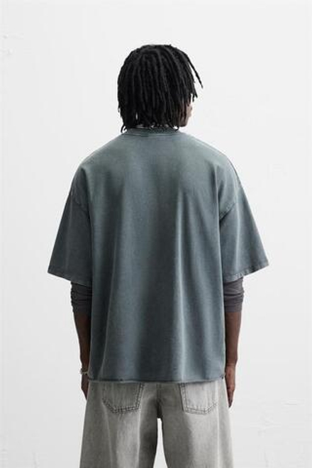 ZARA ТОЛСТОВКА RELAXED FIT С ЭФФЕКТОМ ПОТЕРТОСТИ, ЛИНЯЛЫЙ НЕФТЯНОЙ