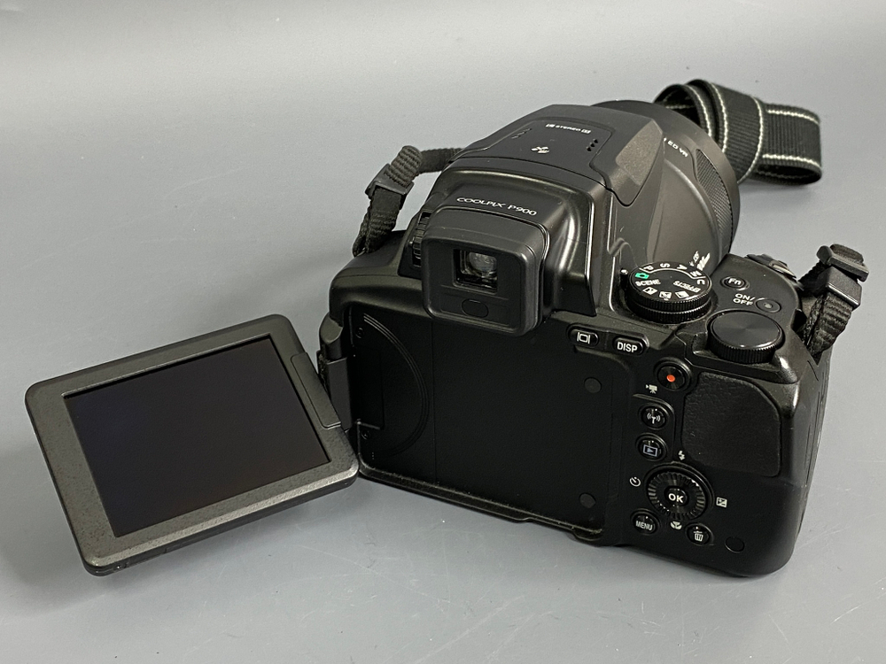 Nikon Coolpix P900