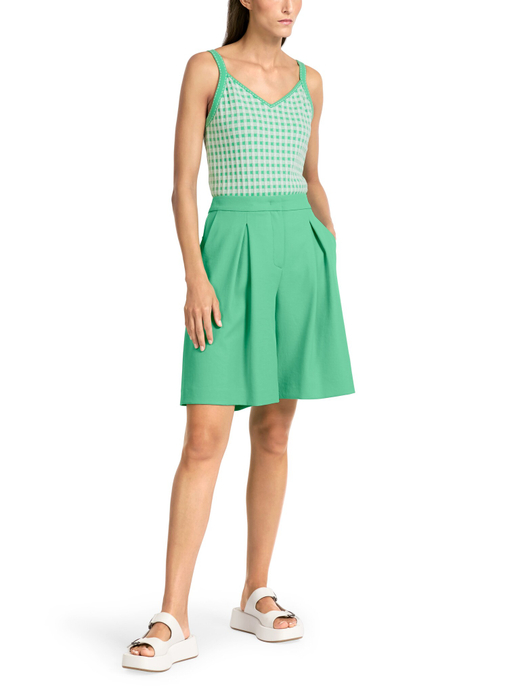 Свободные шорты