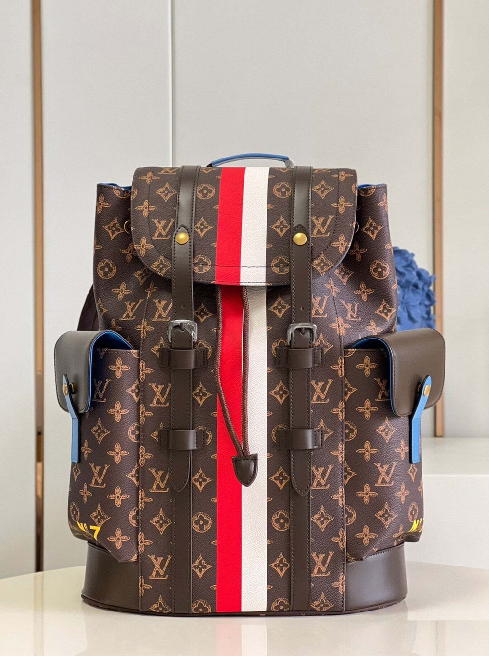 Louis Vuitton Christopher MM