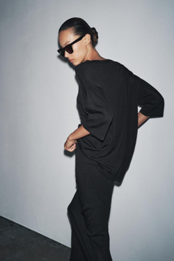 ZARA ОДНОТОННЫЙ ДЖЕМПЕР ОВЕРСАЙЗ, ЧЕРНЫЙ