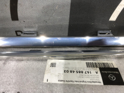 Молдинг решетки радиатора GLE (V167) AMG 18-нв Б/У Оригинал A1678854703