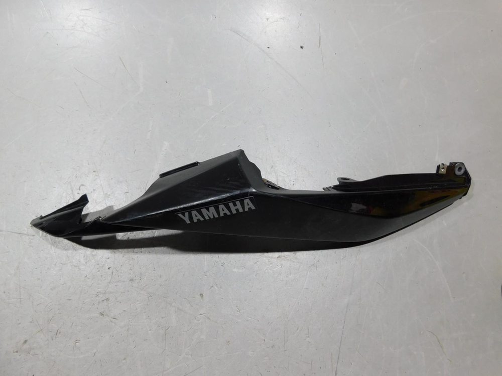 Пластик боковой правый Yamaha MT-03 2016 021186