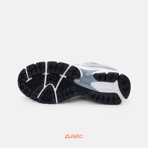 Кроссовки New Balance 2002R 