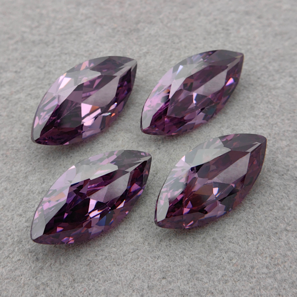Фианит наветт, Amethyst