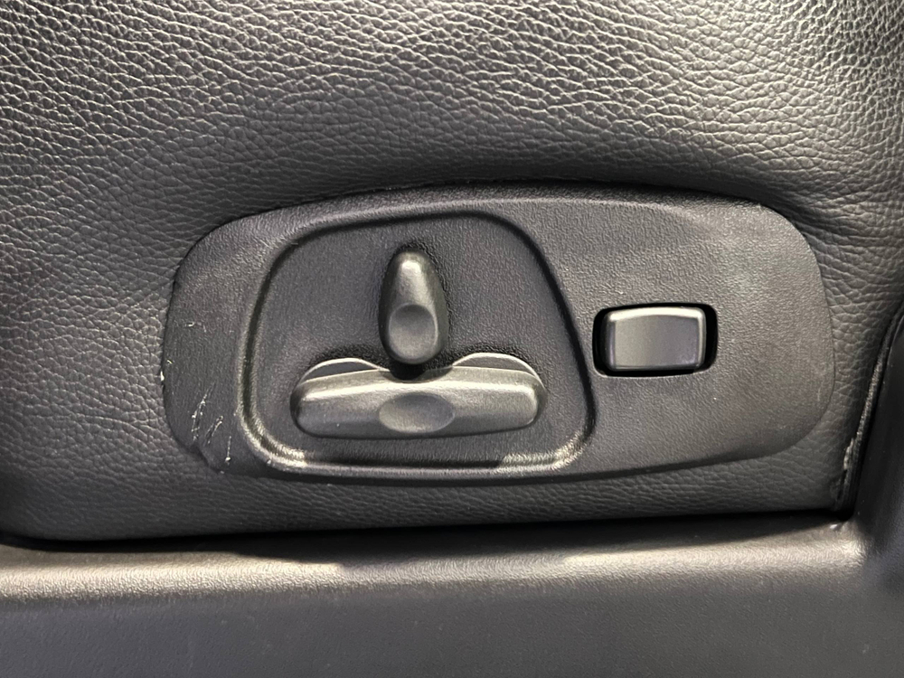 Mitsubishi Pajero, 2012 год