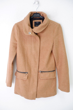 Пальто Bershka модное 42 размер