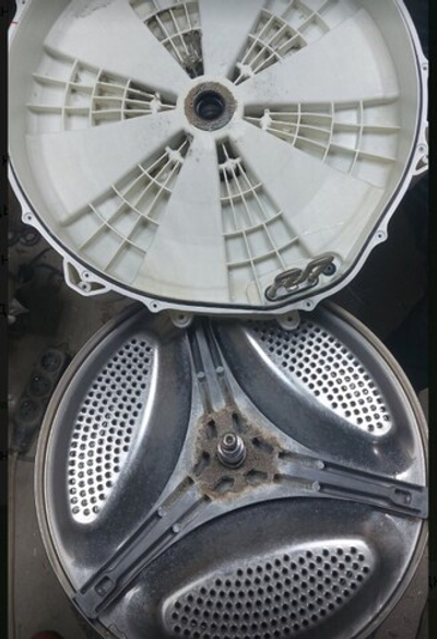 Ремонт: извлечение постороннего предмета из бака стиральной машины