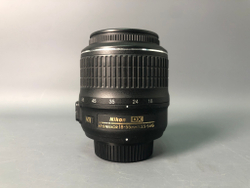 Nikon D3100 kit 18-55 mm